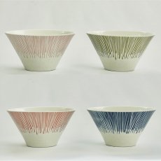 画像1: 美濃焼 富士山 丼 4個セット Minoware Mt. Fuji Bowls 4pk Set (1)