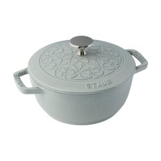 画像1: ストウブ Wa-NABE フレンチオーブン リリー 16cm Staub Cast Iron French Oven Lily 16cm (1)