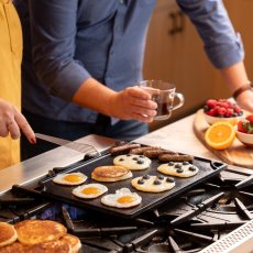 画像3: ロッジ キャストアイロン リバーシブル グリル/グリドル Lodge CastIron Reversible Grill/Griddle (3)